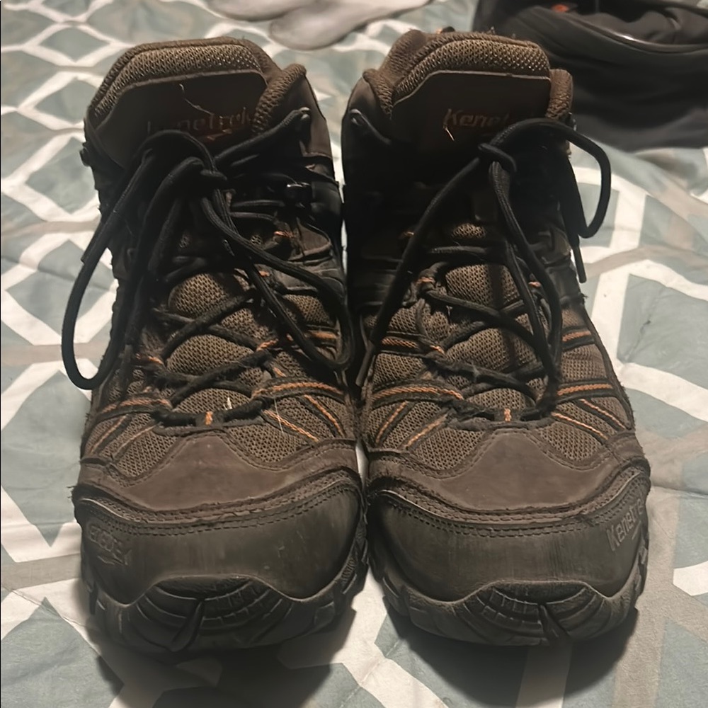Kenetrek Men's Rugged Brown Hiking Boots